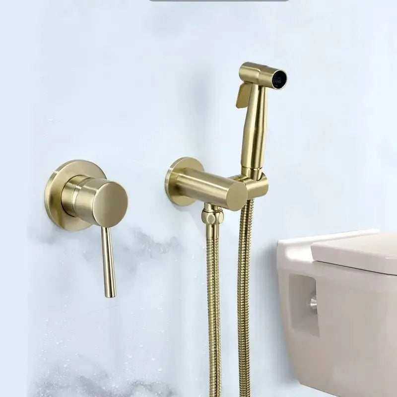 Brass Shower Handheld Bathroom Accessories Hot and Cold Faucet Sprayer Toilet Bidet Spray Set